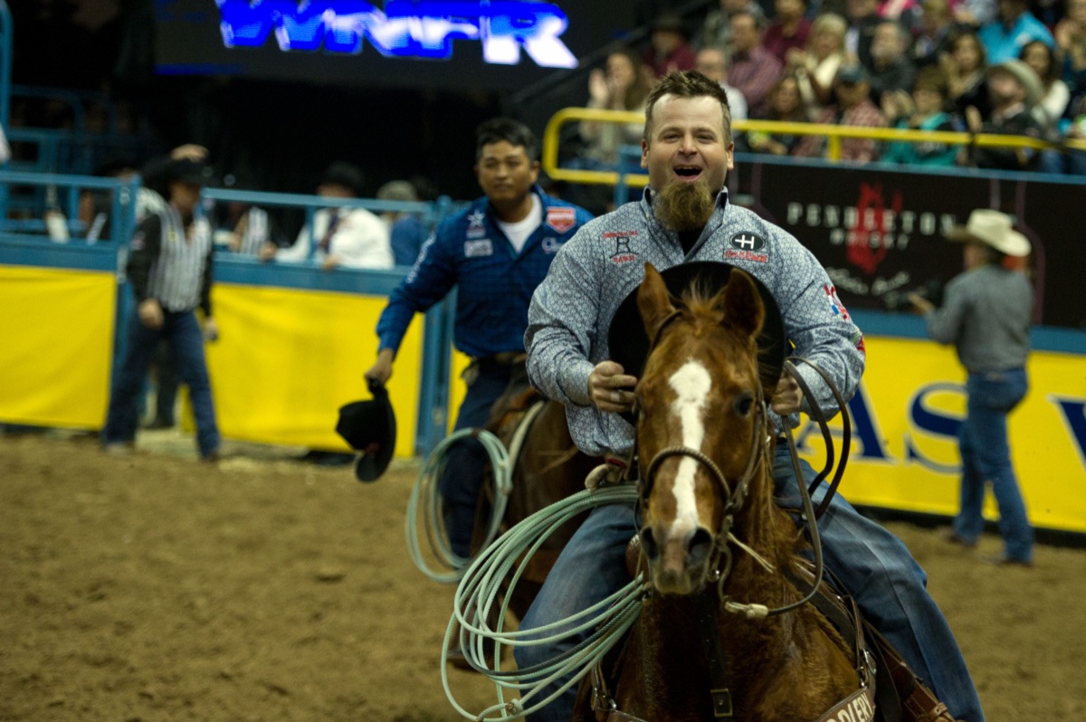 Ryan Motes riding out with a smile at the Wrangler NFR